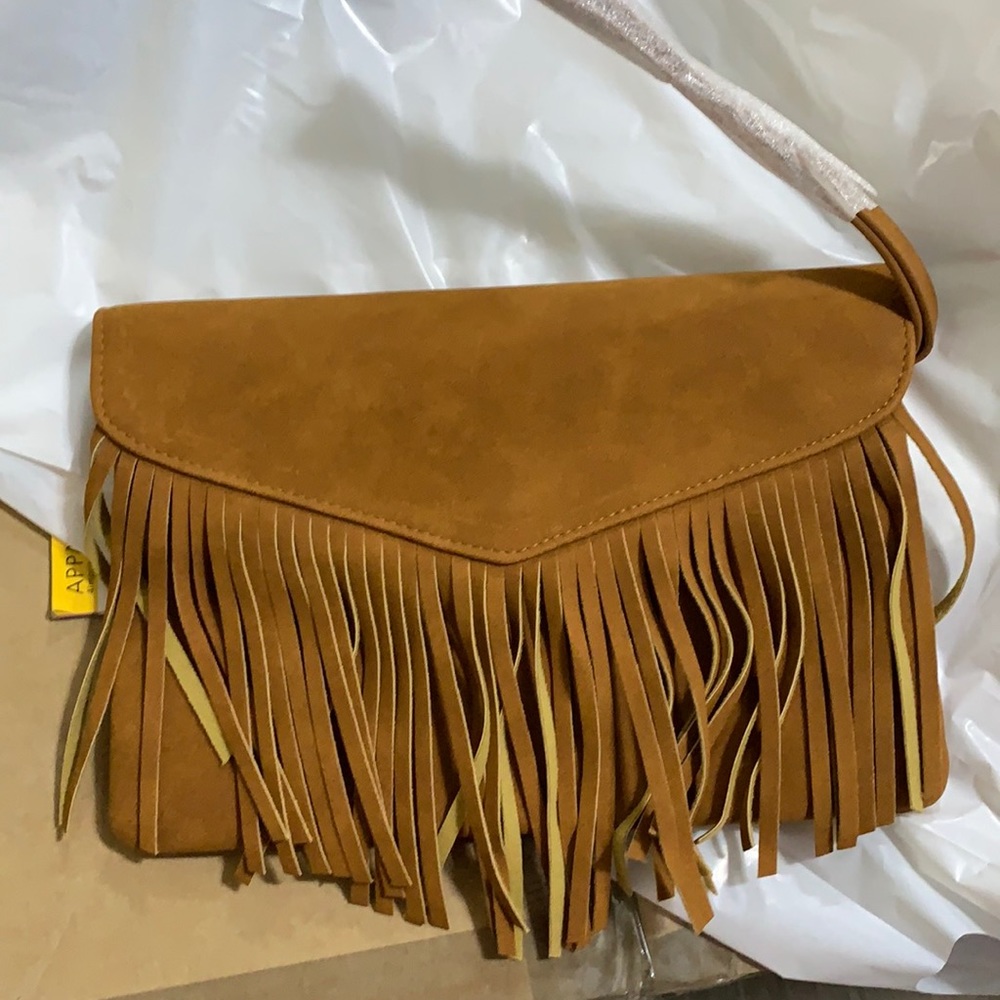 🆕 new brown suede tassel wristlet / pouch